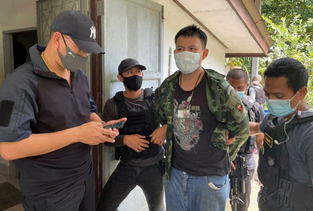 【動画あり】元タイ兵士がコロナ病棟で銃を乱射。コンビニでもビール瓶代で口論の末、射殺。 | タイニュース・クロスボンバー（X-bomber